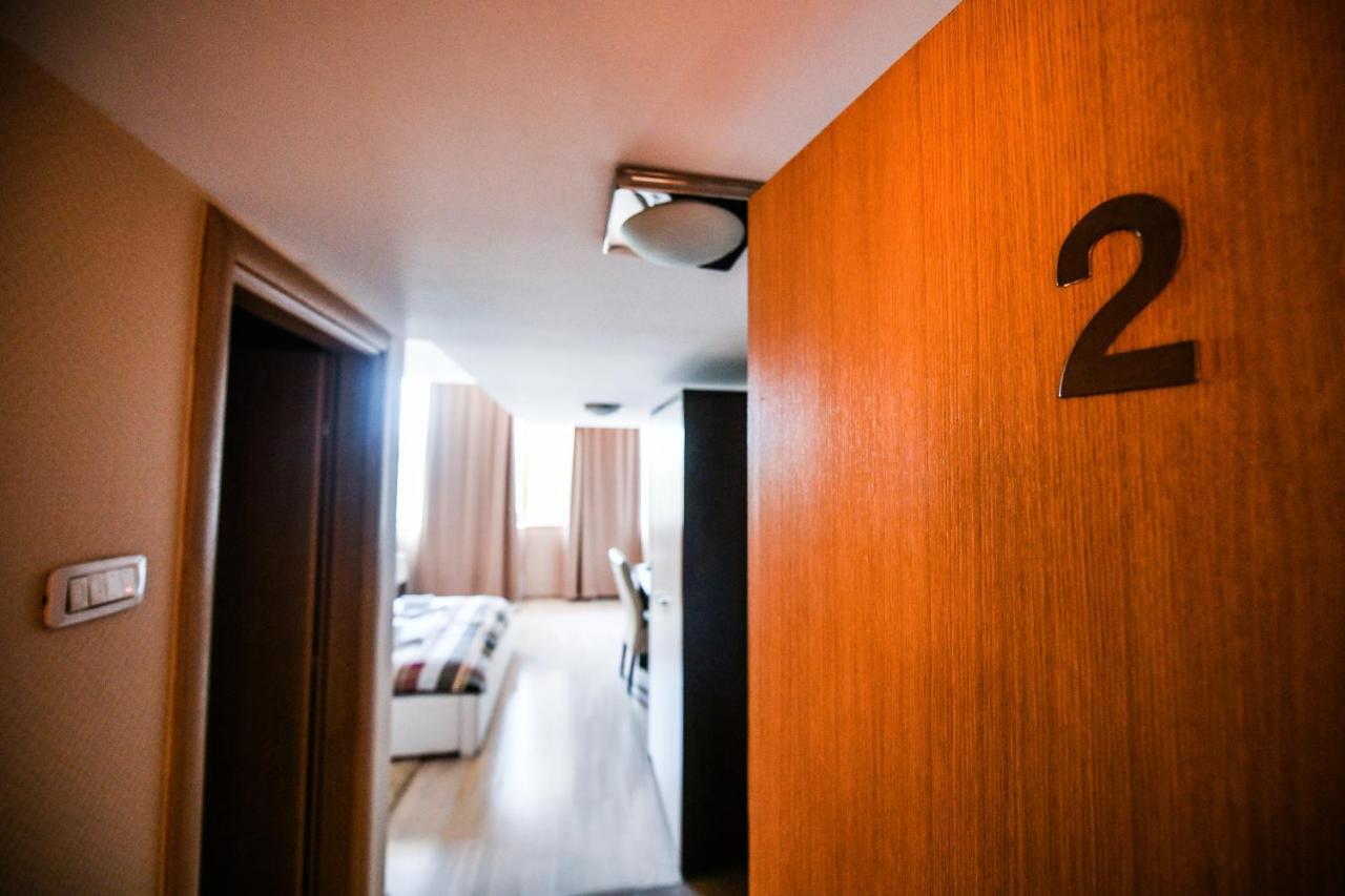 באניה לוקה La Casa Apartments מראה חיצוני תמונה